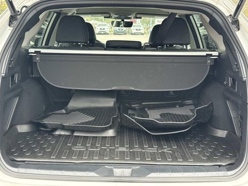 Used 2023 Subaru Outback Onyx Edition image 12