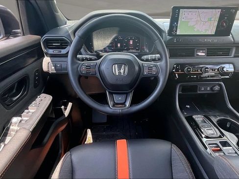 Certified 2026 Honda Passport TrailSport image 8
