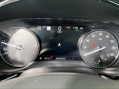 Used 2023 Buick Envision Avenir AWD/4WD image 21