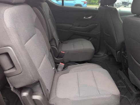 Used 2023 Chevrolet Traverse LT w/ LPO, Floor Liner Package AWD/4WD image 29