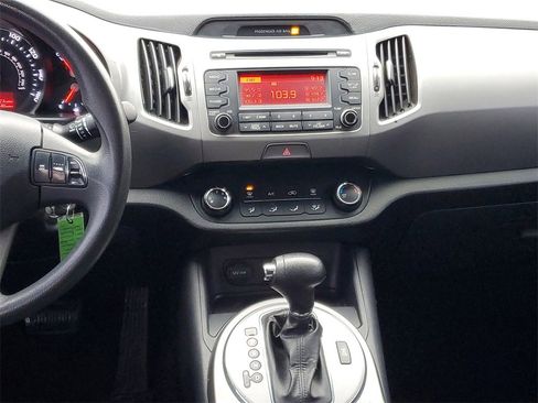 Used 2016 Kia Sportage LX image 24