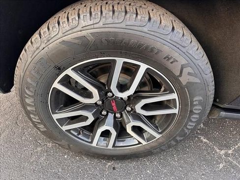 Certified 2023 GMC Yukon XL AT4 w/ AT4 Premium Package image 12