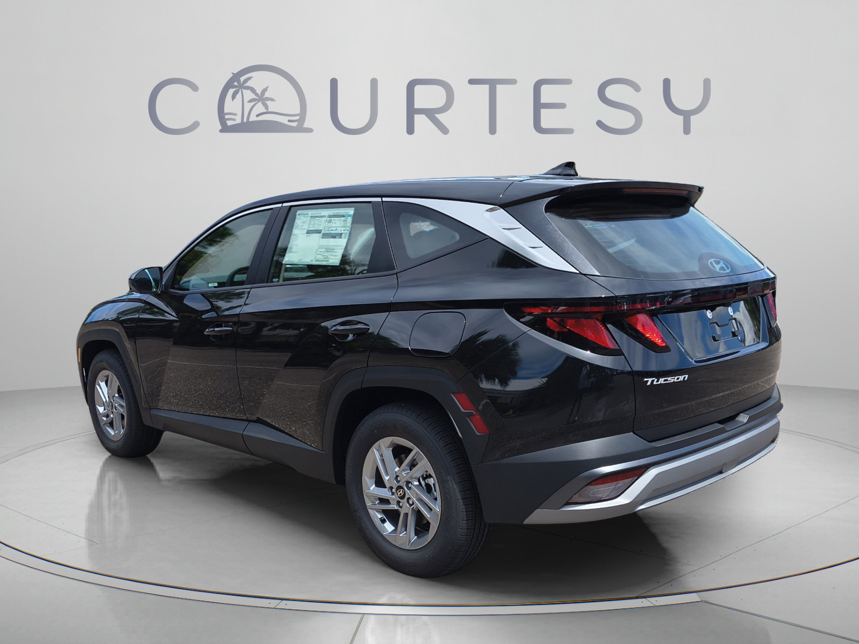 New 2026 Hyundai Tucson SE FWD image 3