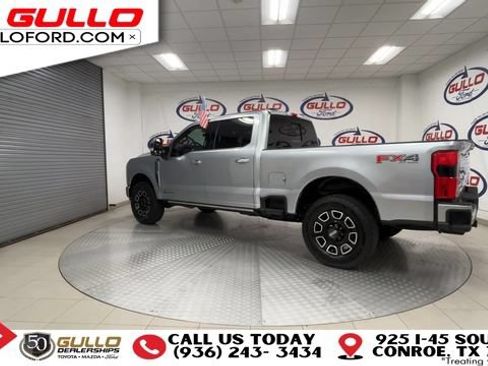 Used 2024 Ford F250 Platinum w/ FX4 Off-Road Package AWD/4WD image 6