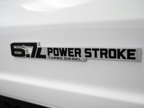 Used 2023 Ford F250 Lariat w/ Chrome Package AWD/4WD image 10