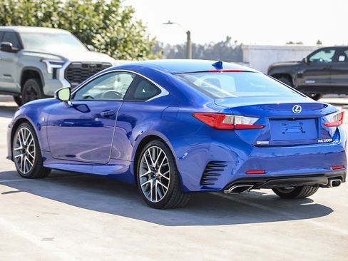 Used 2016 Lexus RC 200t RWD image 7