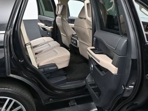 Certified 2023 Ford Expedition Limited AWD/4WD image 14