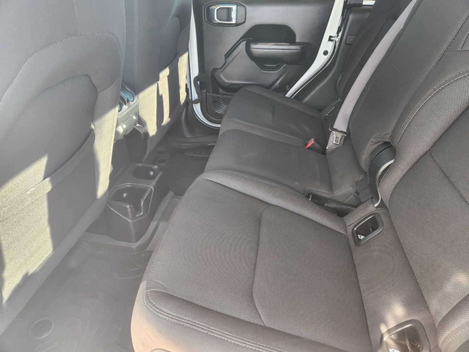 Used 2022 Jeep Gladiator Sport AWD/4WD image 33
