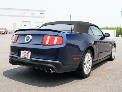 Used 2012 Ford Mustang GT Premium image 6