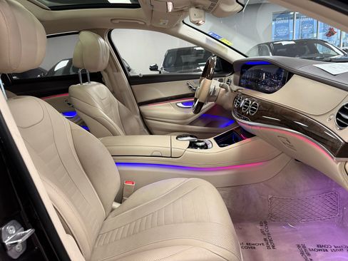 Used 2020 Mercedes-Benz S 560 Sedan image 36