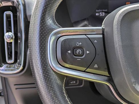Used 2021 Volvo XC40 P8 Recharge w/ Advanced Package AWD/4WD image 11
