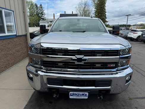 Used 2016 Chevrolet Silverado 2500 LT w/ LT Convenience Package image 2