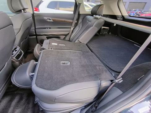 Used 2021 Genesis GV80 3.5T image 71