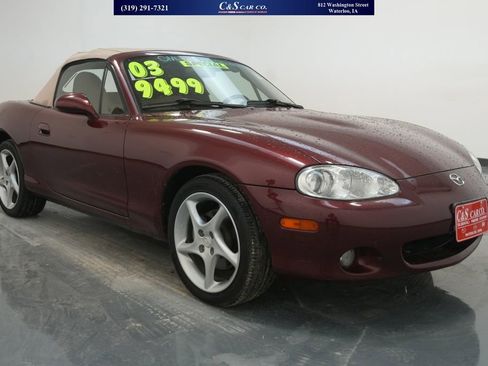 Used 2003 MAZDA MX-5 Miata image 1