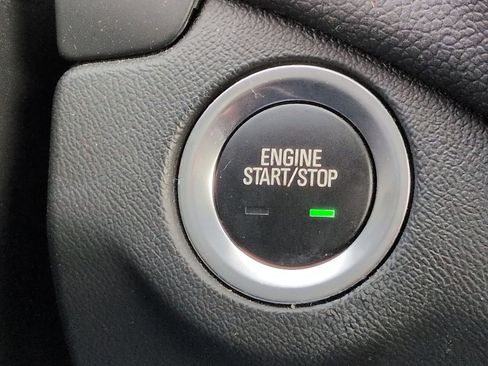 Used 2023 Chevrolet Equinox LT image 16