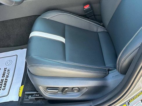 Certified 2025 Toyota Camry SE FWD image 14
