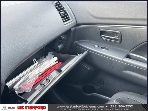 Used 2024 Mitsubishi Outlander Sport AWD image 32