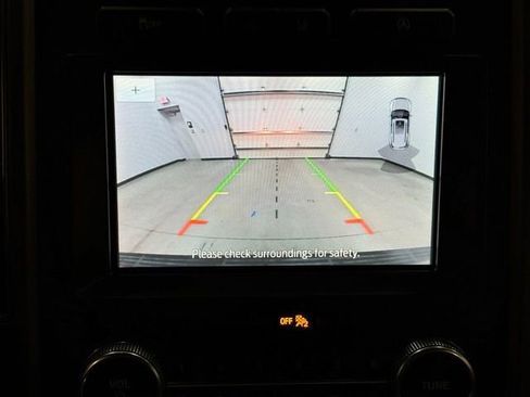 Used 2020 Ford Expedition XLT w/ Equipment Group 201A image 27