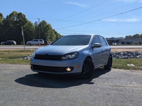 Used 2012 Volkswagen Golf TDI FWD image 1