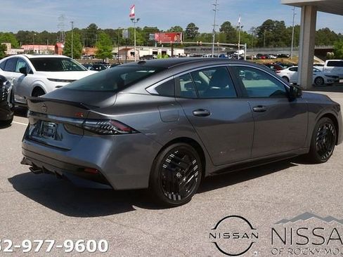 New 2026 Nissan Sentra SR FWD image 5