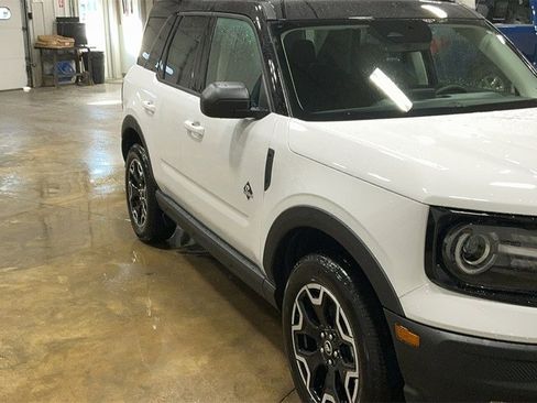 New 2025 Ford Bronco Sport Outer Banks image 3