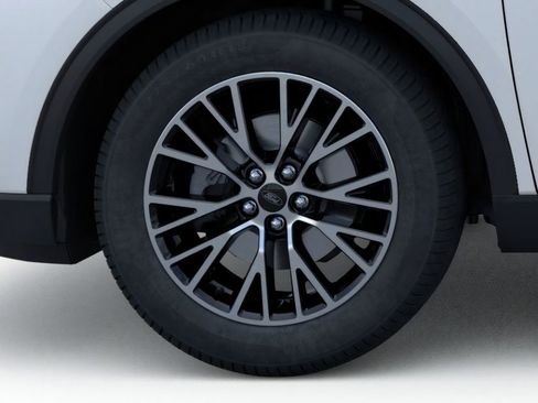 New 2026 Ford Escape SE w/ Class II Trailer Tow Package FWD image 19