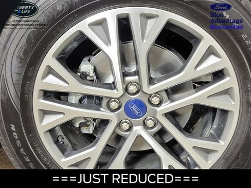 Certified 2022 Ford Escape SEL AWD/4WD image 11