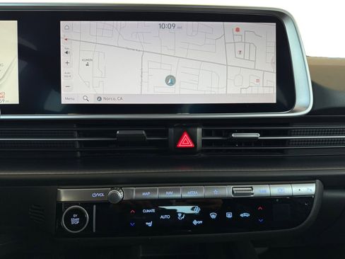 Used 2023 Hyundai Ioniq 6 SE image 13