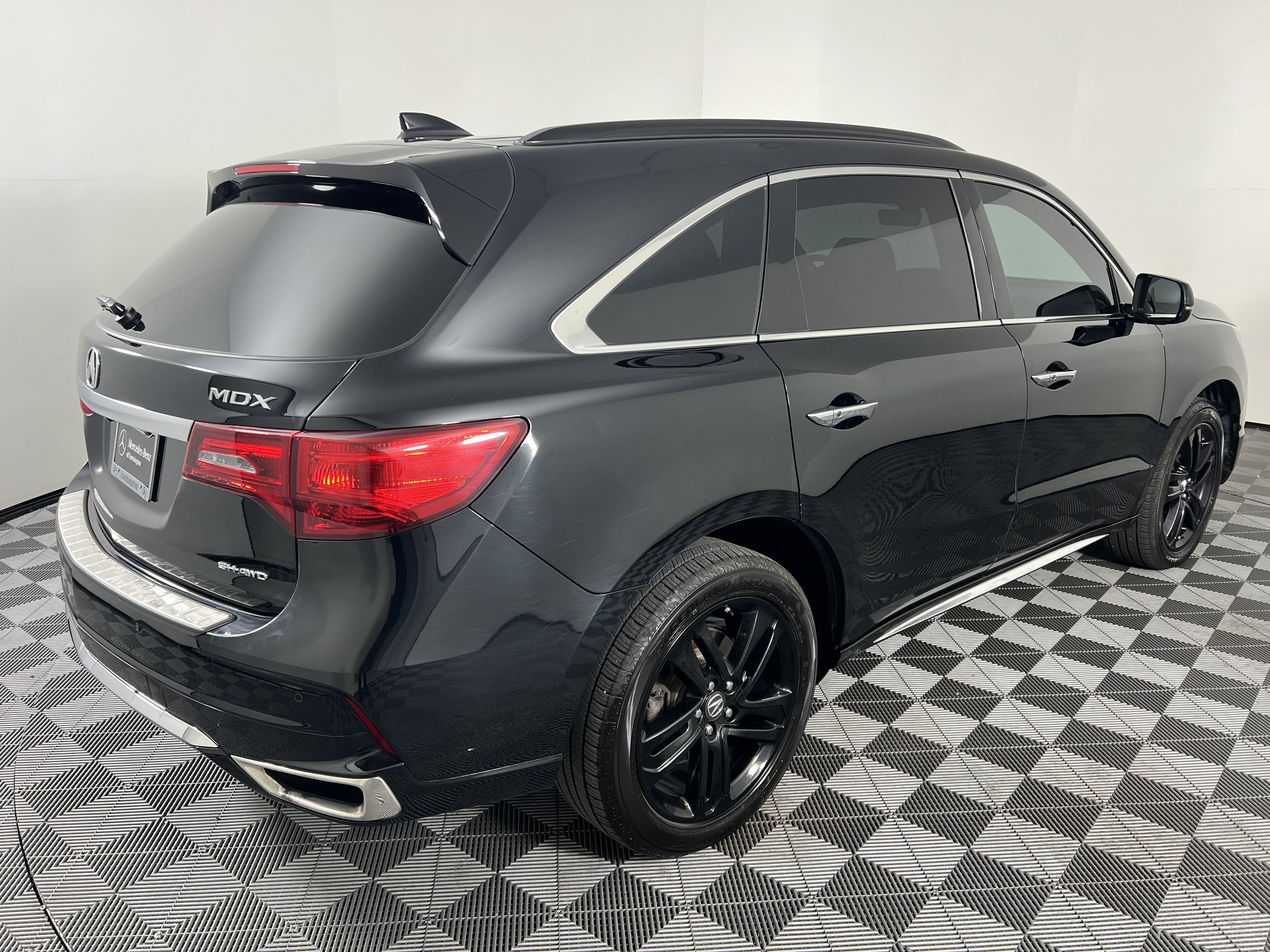 Used 2019 Acura MDX w/ Advance Package AWD/4WD image 13