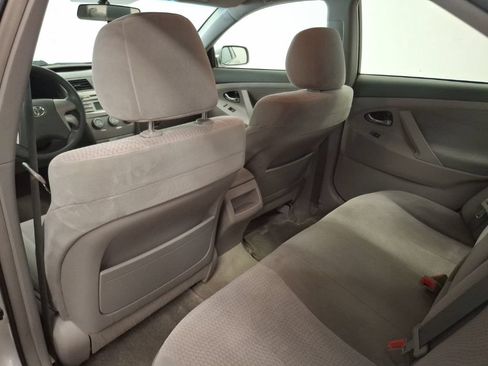 Used 2010 Toyota Camry FWD image 12