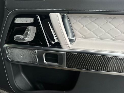 Used 2025 Mercedes-Benz G 63 AMG 4MATIC image 35