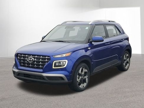 Used 2022 Hyundai Venue Limited image 1
