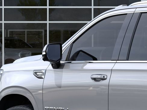 New 2026 GMC Yukon XL Denali w/ Advanced Technology Package RWD image 12