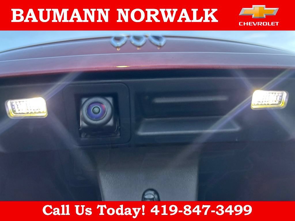 Used 2024 Buick Envista Sport Touring w/ Convenience I Package FWD image 35