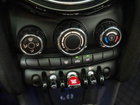 Used 2014 MINI Cooper 2-Door Hardtop FWD image 32