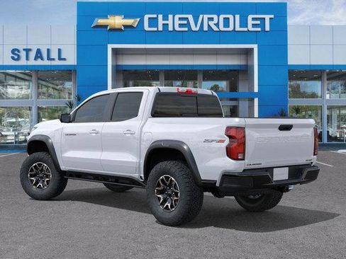 New 2026 Chevrolet Colorado ZR2 w/ Technology Package AWD/4WD image 3