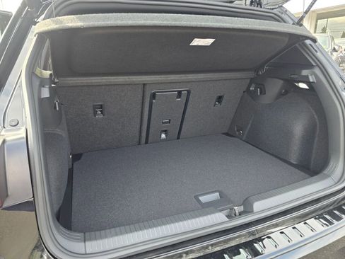 New 2025 Volkswagen GTI SE image 14