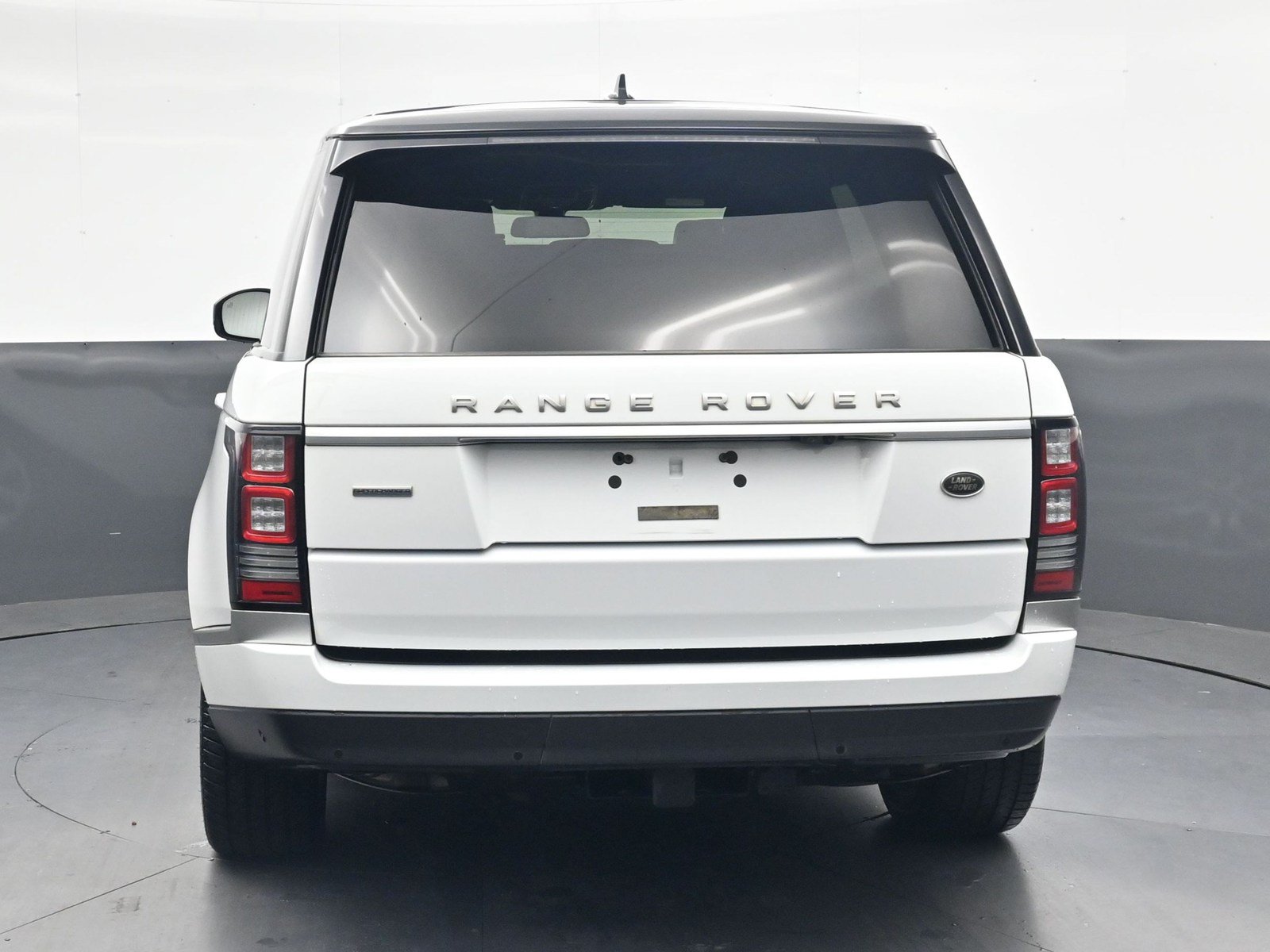 Used 2016 Land Rover Range Rover Supercharged AWD/4WD image 5