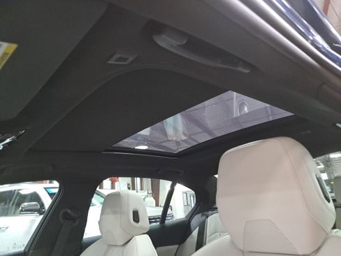 New 2026 BMW 530i w/ Premium Package image 31