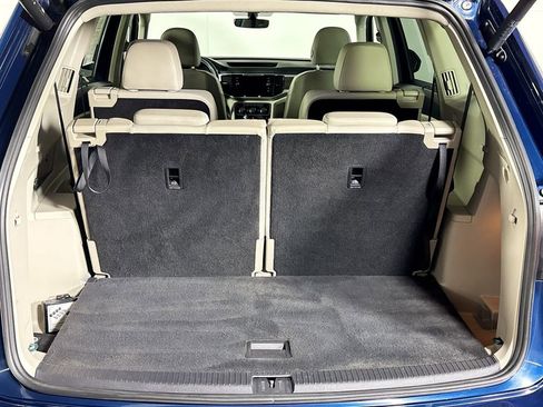 Certified 2023 Volkswagen Atlas SE w/ Panoramic Sunroof Package image 18