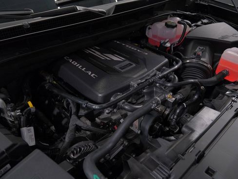 Used 2026 Cadillac Escalade V w/ LPO, ONYX Package image 73