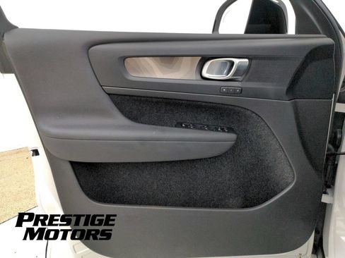 Used 2023 Volvo XC40 Recharge Plus AWD/4WD image 23