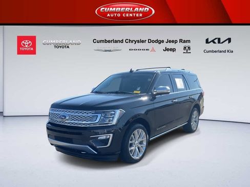 Used 2019 Ford Expedition Platinum image 3