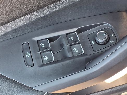 New 2026 Volkswagen Jetta S image 7