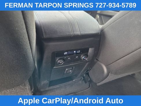 Used 2023 Chevrolet Traverse LT FWD image 12