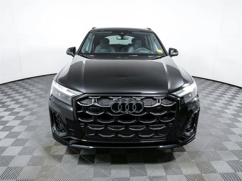 New 2026 Audi SQ7 Prestige AWD/4WD image 29