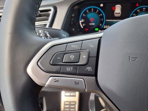 New 2026 Volkswagen Atlas Cross Sport SEL R-Line image 29