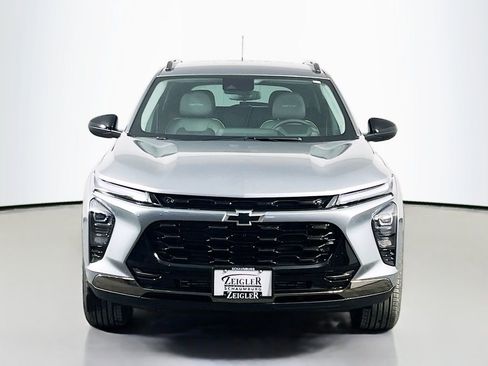 New 2026 Chevrolet Trax ACTIV w/ Driver Confidence Package image 2