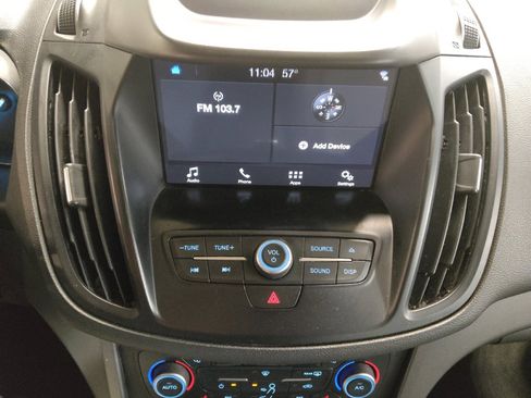 Used 2018 Ford Escape SE w/ SE Sync 3 Package FWD image 25
