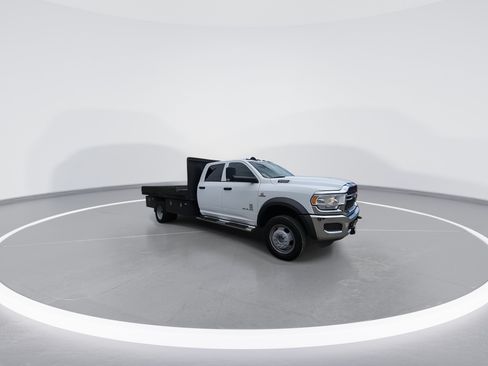 Used 2019 RAM 5500 Tradesman w/ Electrical Accessory Group AWD/4WD image 2